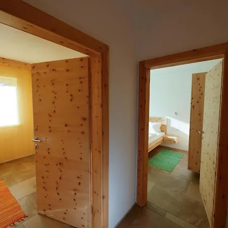 Haus Am Sonnenhang Apartamento *